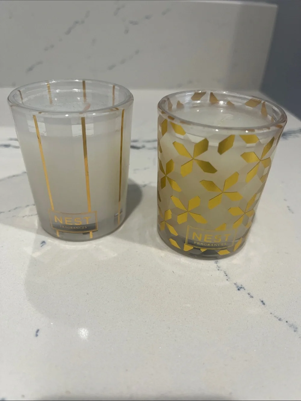 NEST Fragrances White Glass Votive Candles with Gold Pattern